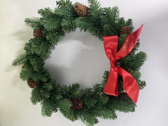Wreath with bow & pine cones