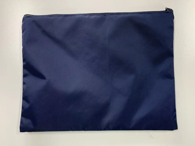 70D Nylon Memorial Portfolio