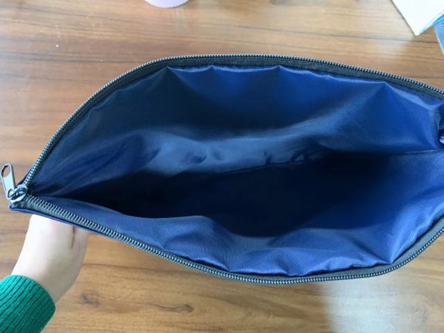 70D Nylon Memorial Portfolio