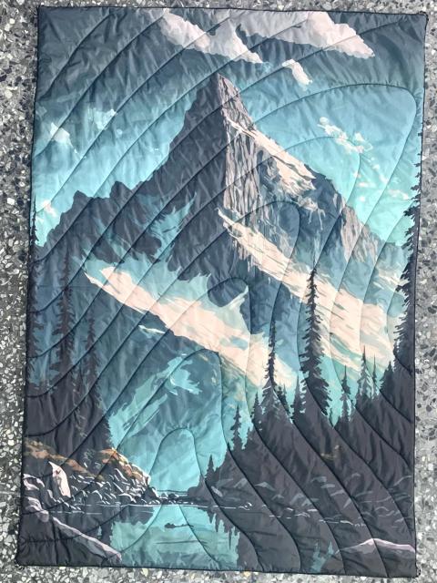 Outdoor Puffy Camping Blanket-50"x70"