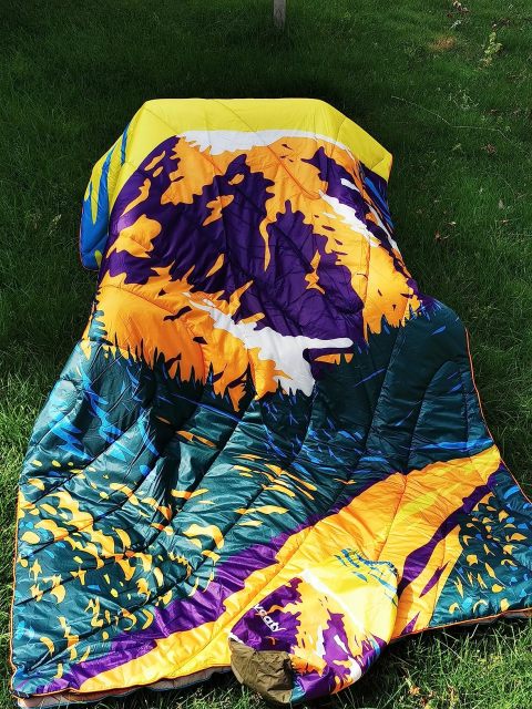 Outdoor Puffy Camping Blanket-50"x70"