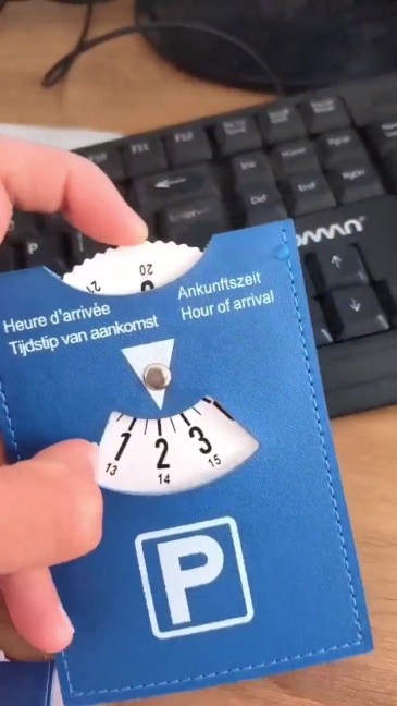 Leather car parking disc