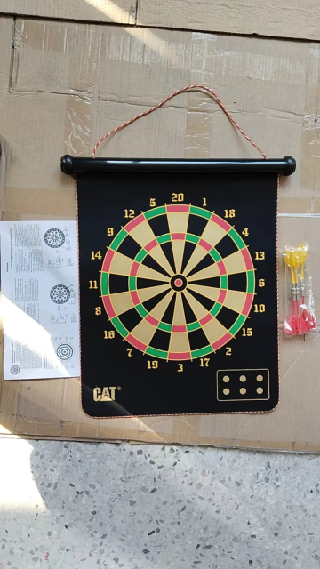 Custom Magnetic Dartboard Set-15"