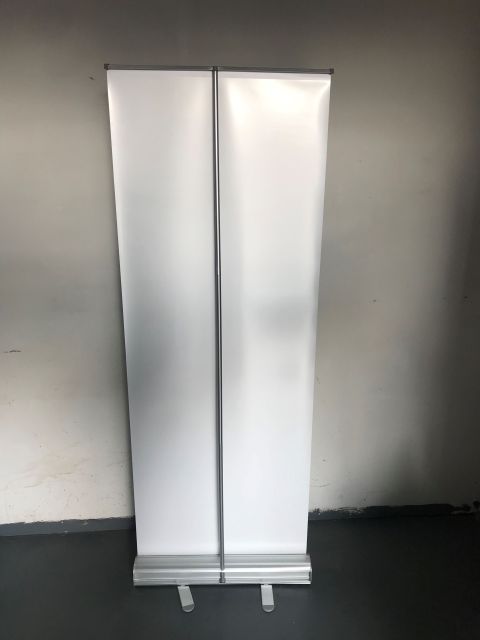 Economy Retractable Banner Display - 24"