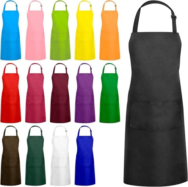Apron with Two Patch Pockets