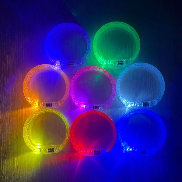 Glow LED Flashing Light Up Bracelets Wristband/Bubble Bracelet
