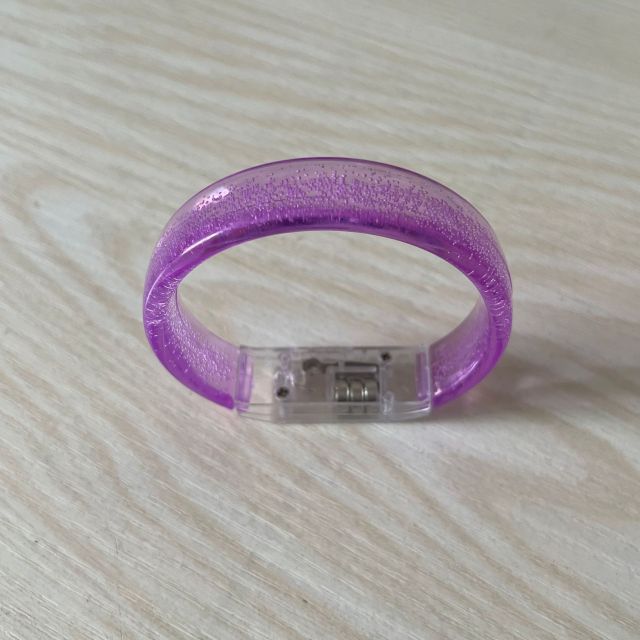 Glow LED Flashing Light Up Bracelets Wristband/Bubble Bracelet