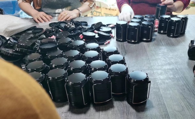 Pop Up Rechargeable COB Lantern