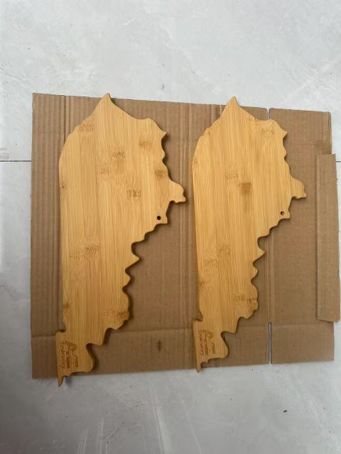USA/ State shaped Bamboo Cutting Board