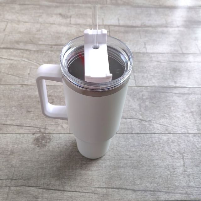 40 oz  Insulated Stainless Steel Tumbler With Straw