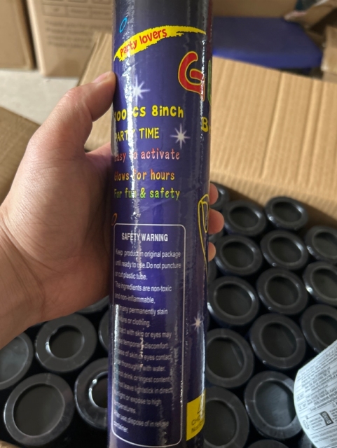 Stock 20cm Halloween Props Light Glow Sticks for Concert Parties