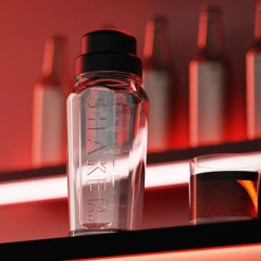 19 oz. Martini Cocktail Glass Bar Shaker with Strainer