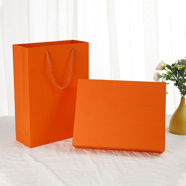 Curated Corporate Employee Appreciation Gift Set