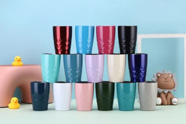 11/12 oz. Diamond Cut Insulated Travel Mug Tumbler