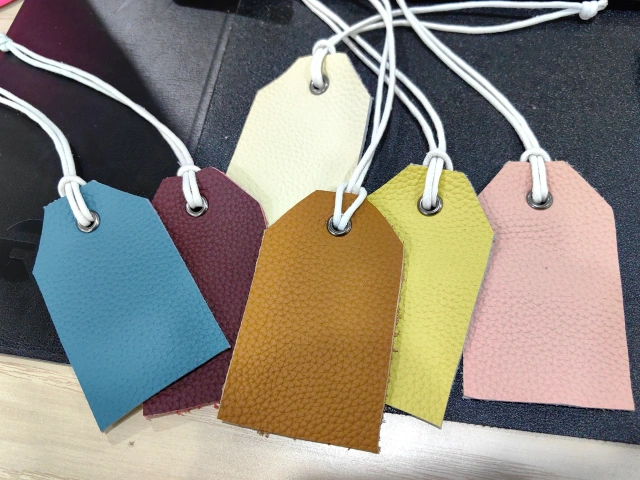 Single-layer Genuine Leather Hang Tag