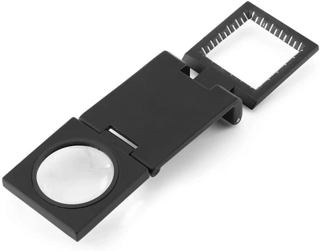 10X 28MM Mini Three-Folding Magnifier