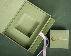 Magnetic Flip-Top Handle Gift Box w/ Inner Jewelry Case