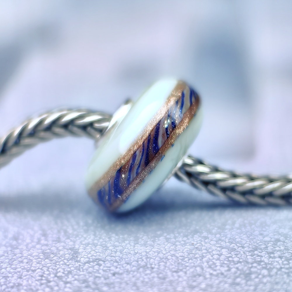 Light Green Archaic Motif