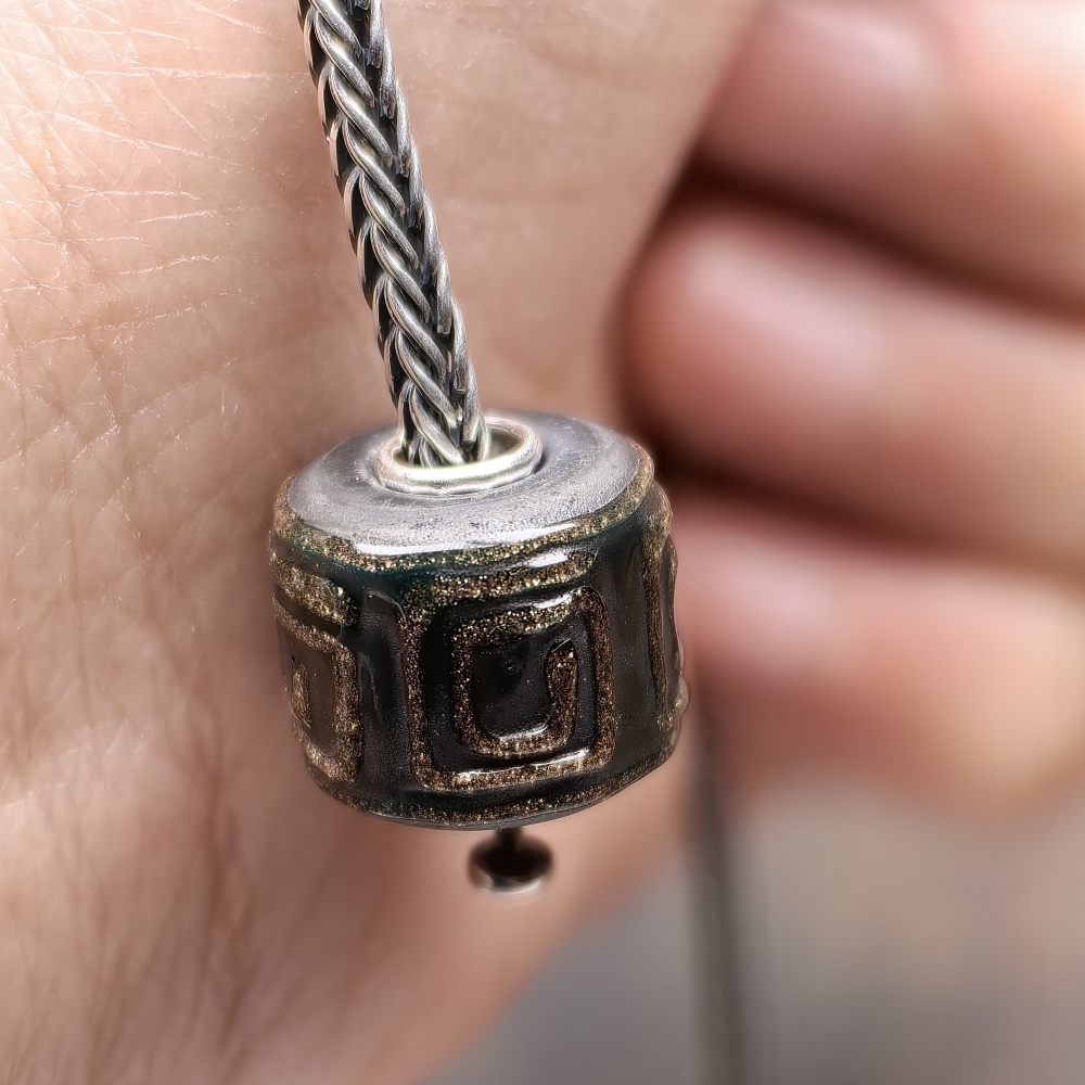 Moss Glitter Pattern