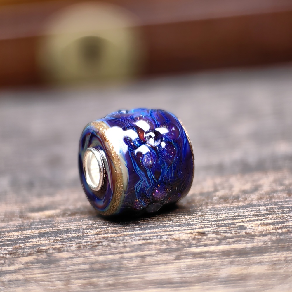 Dark Purpel Stardust Flower