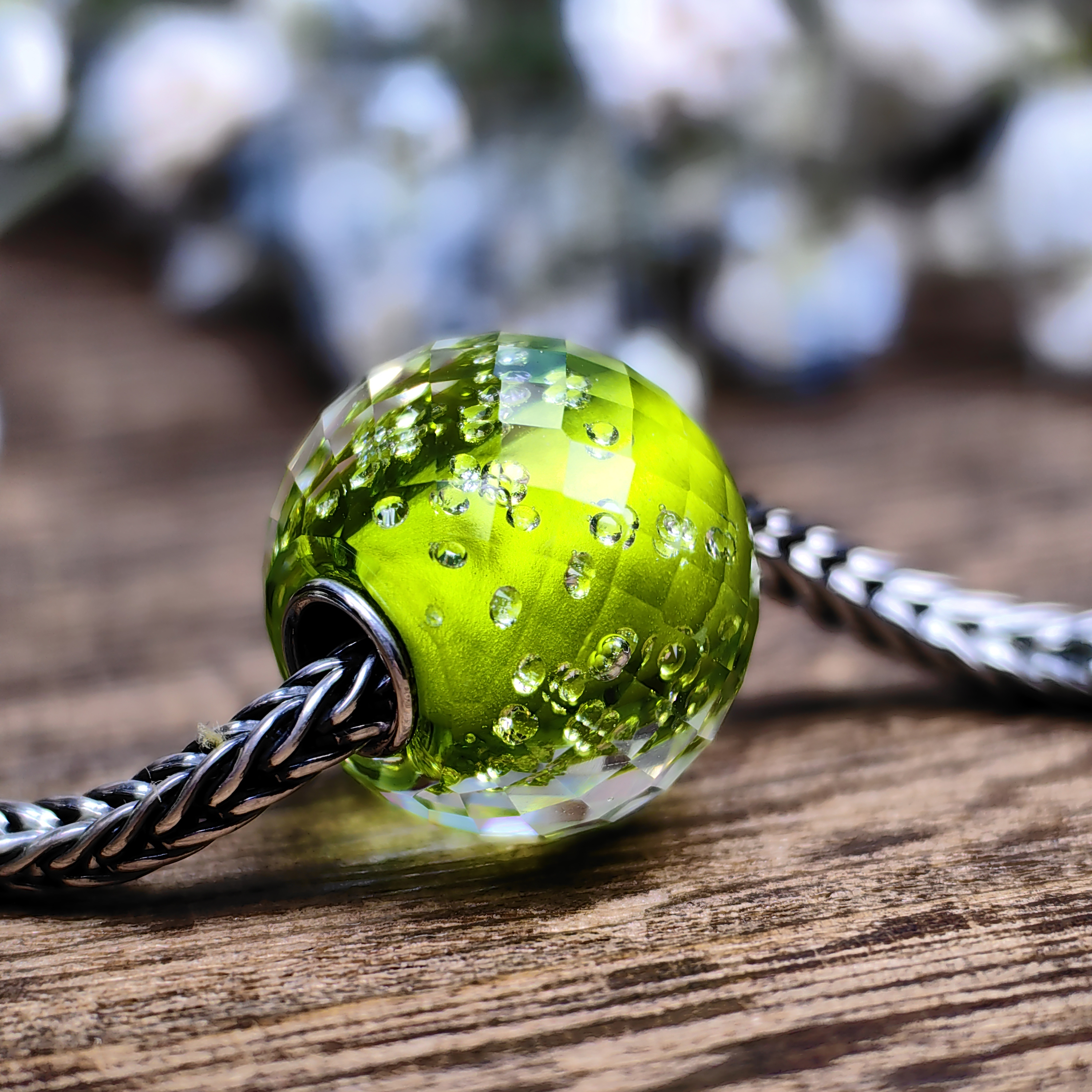 Apple Green World Fractal