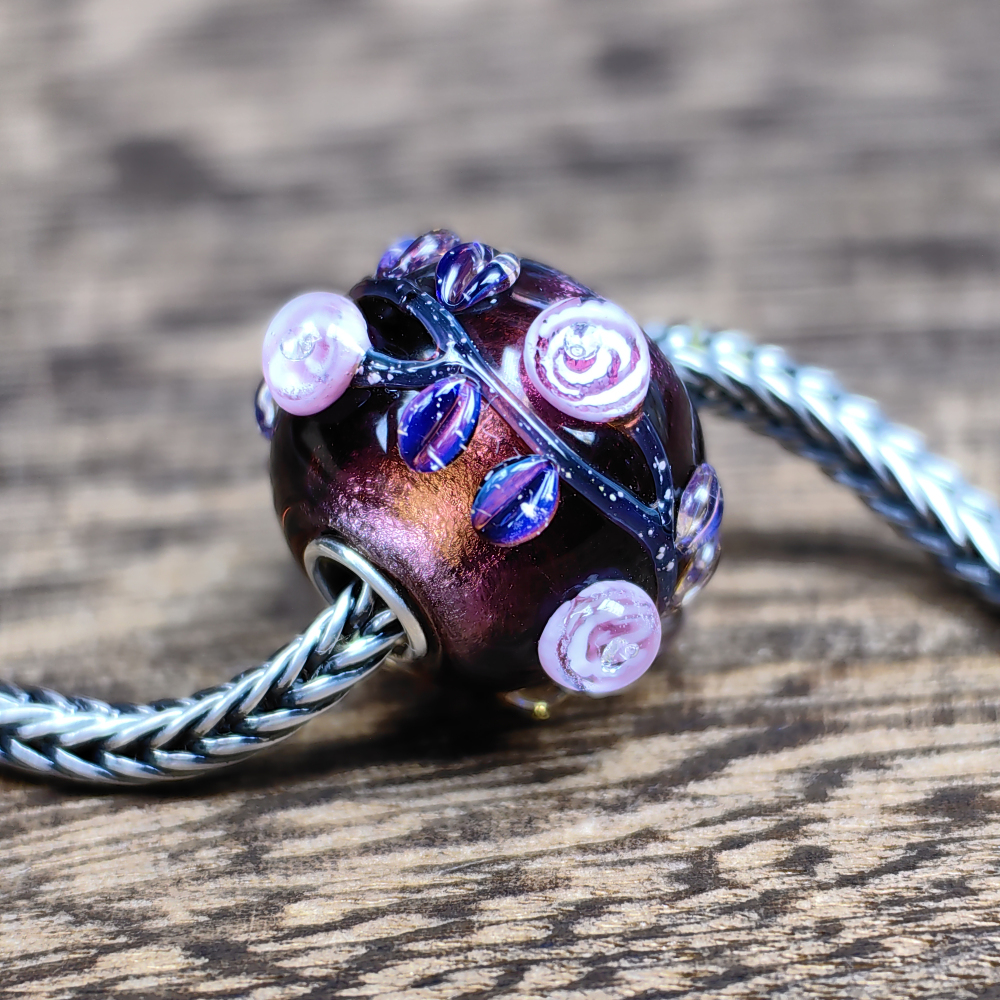 Burgundy Rose World