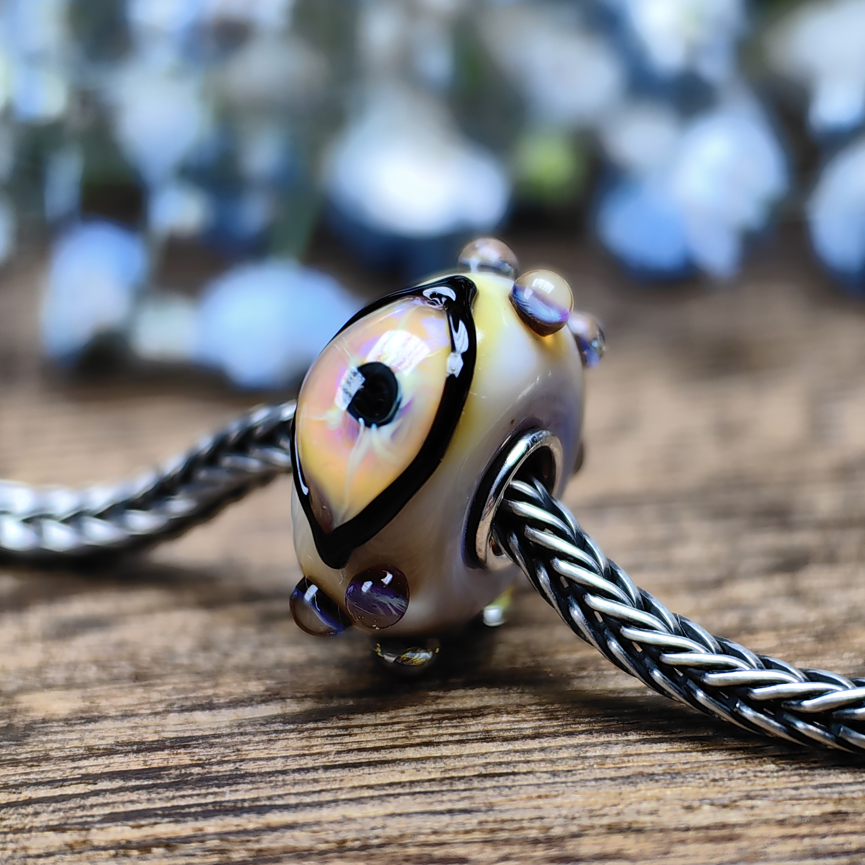 Dewdrop Eye