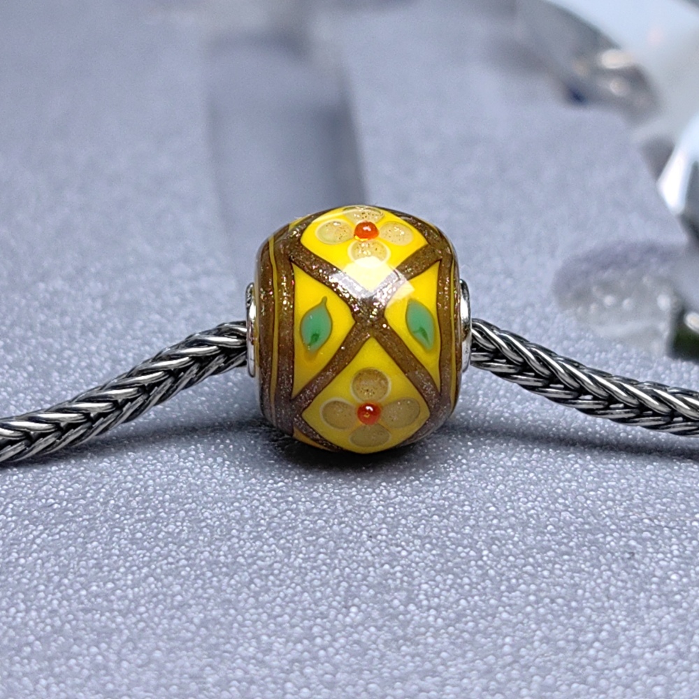 Royal Flower pattern