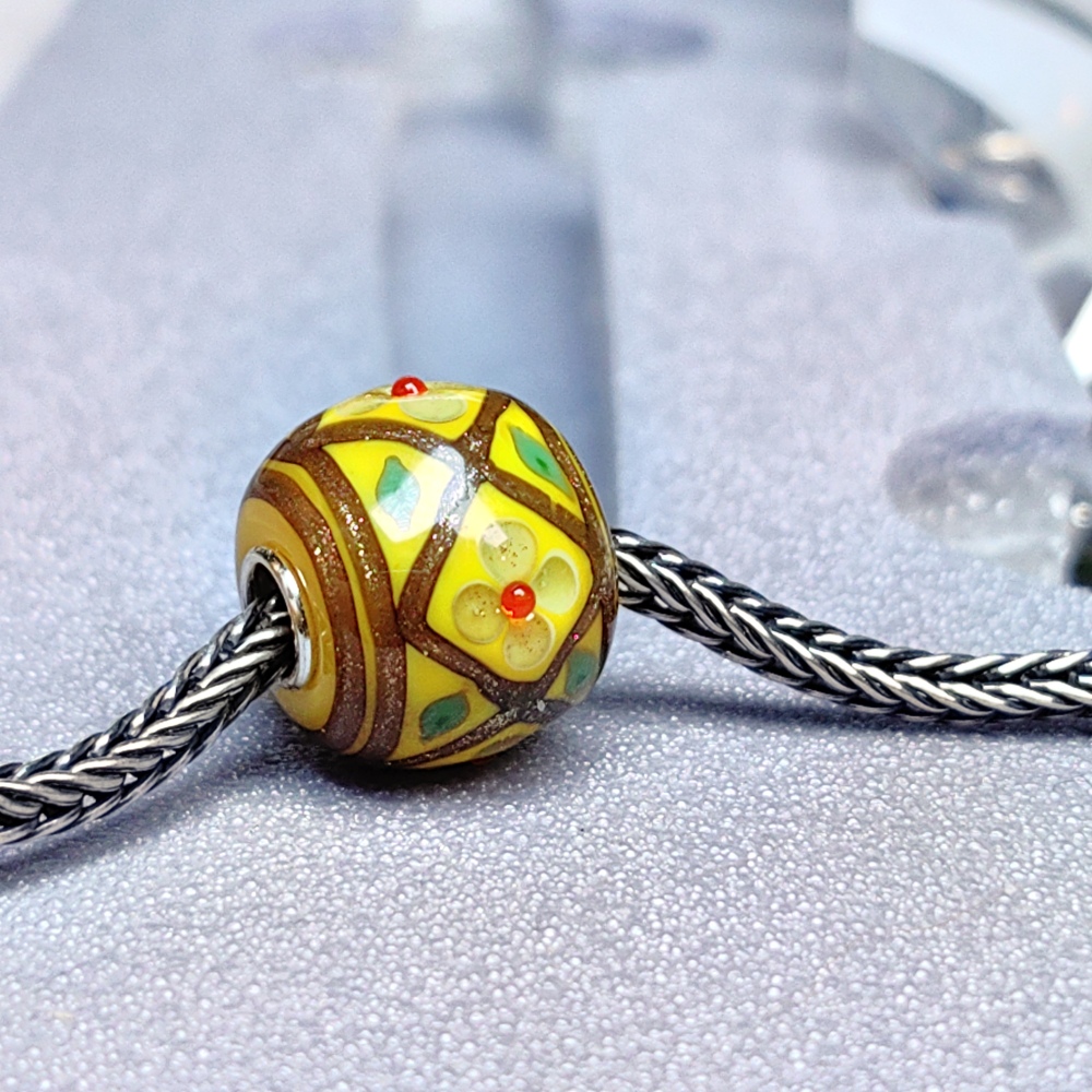 Royal Flower pattern