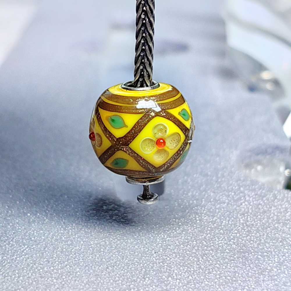 Royal Flower pattern