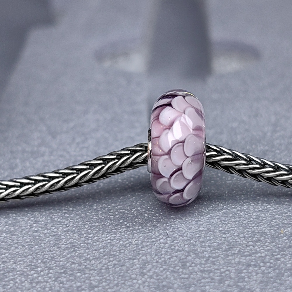 White-Purple Scales
