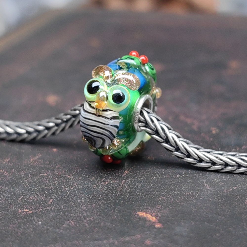 Jungle Parrot