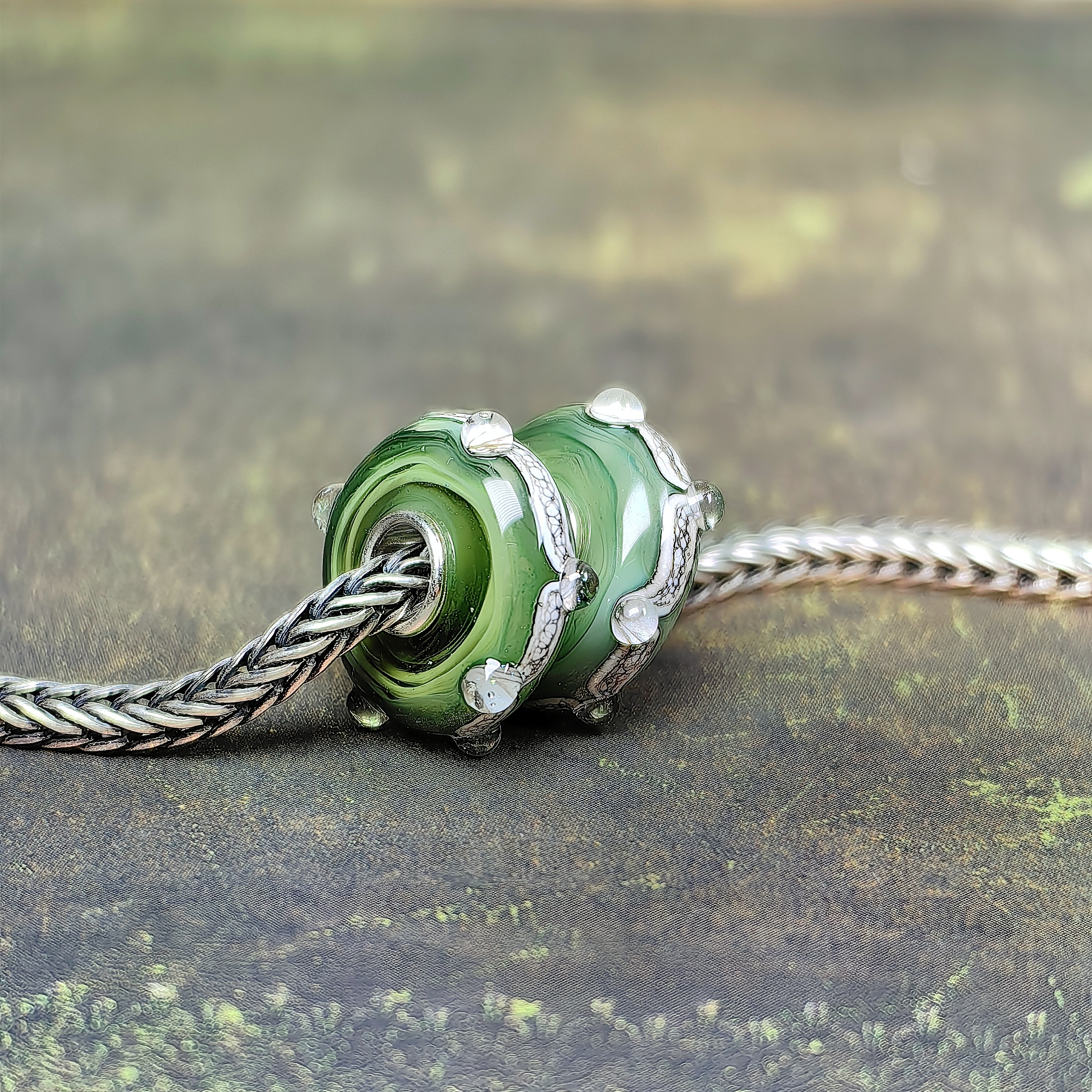 Green Layer Rocky swirkls