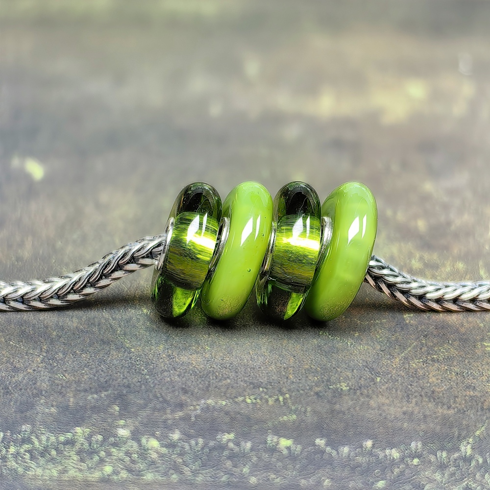 Green Disk beads