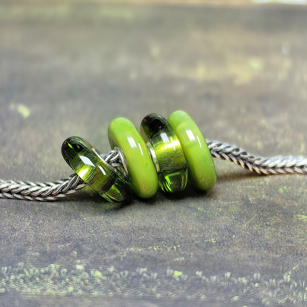 Green Disk beads