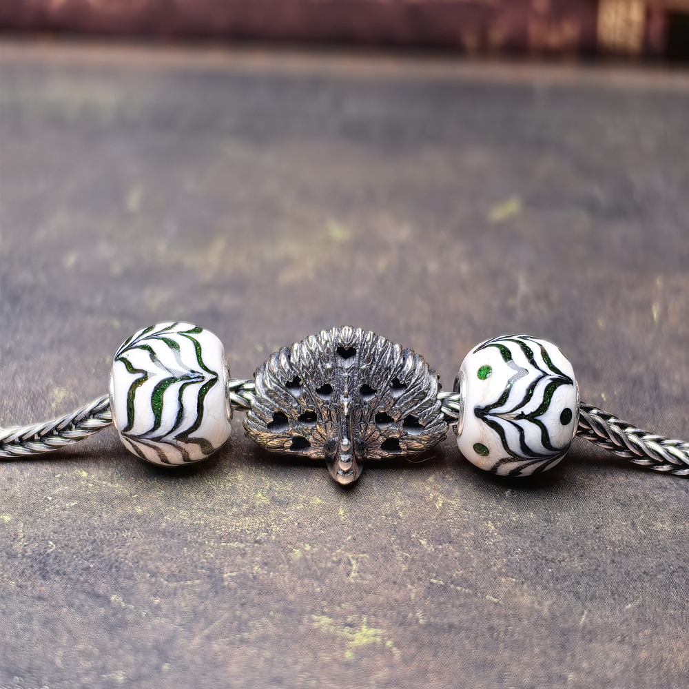 Glittering Latte Art