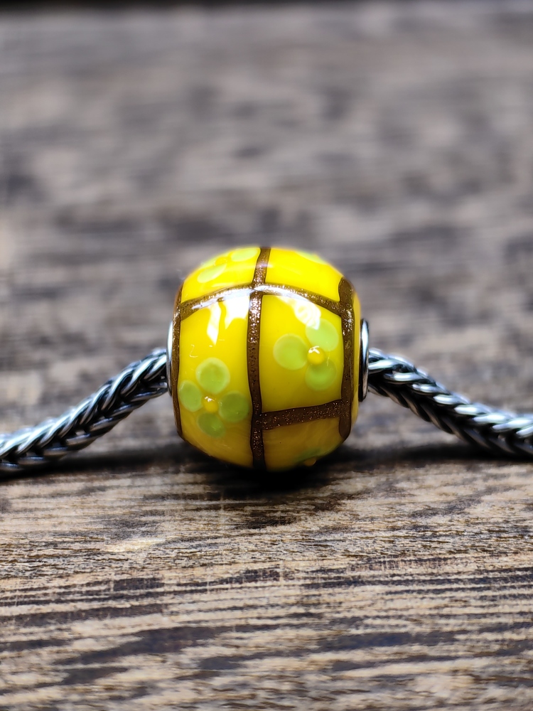 Lemonade Flower Showcase