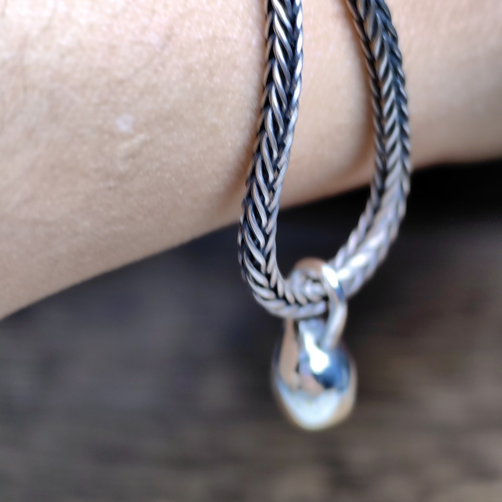 Klein Bottle& # Klein Rose Dangle