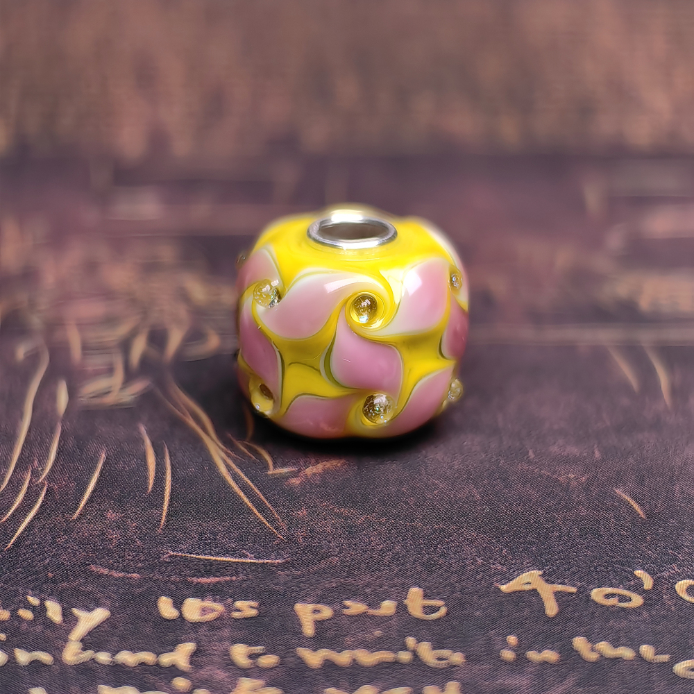 Royal Sweet Swirls
