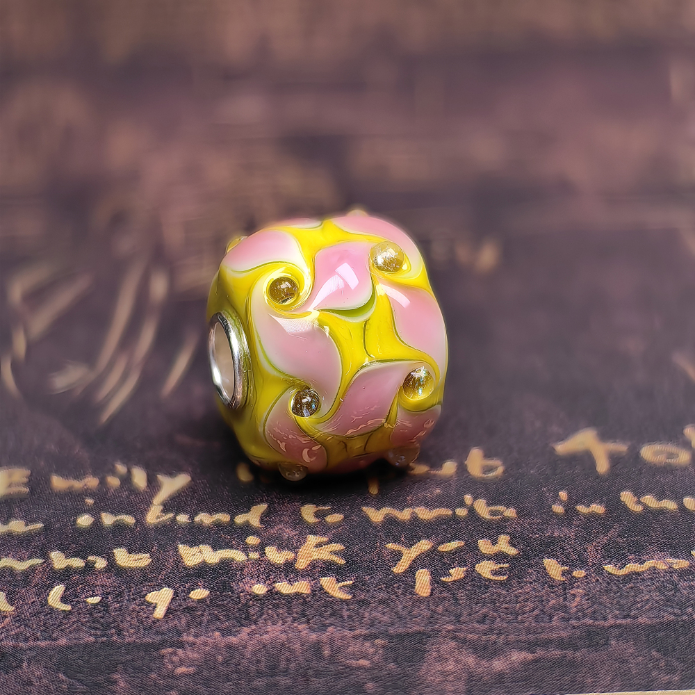 Royal Sweet Swirls