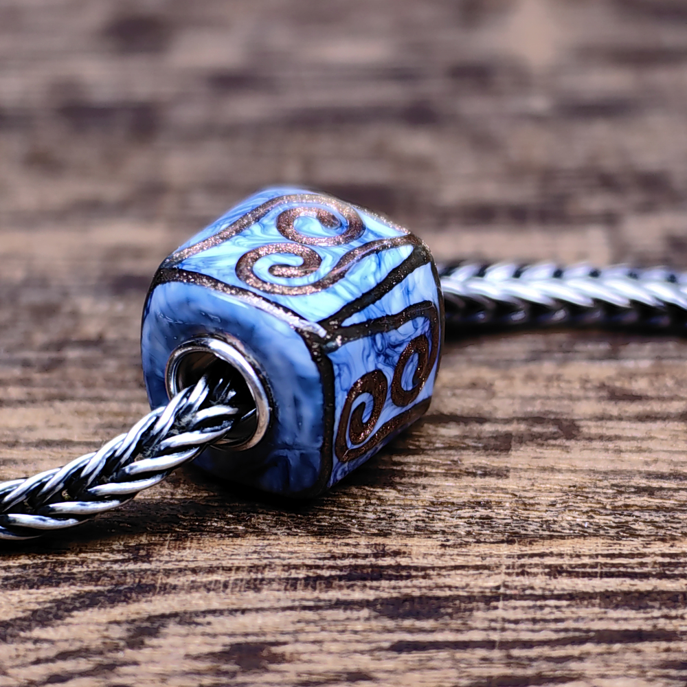 Frost Auspicious Pattern