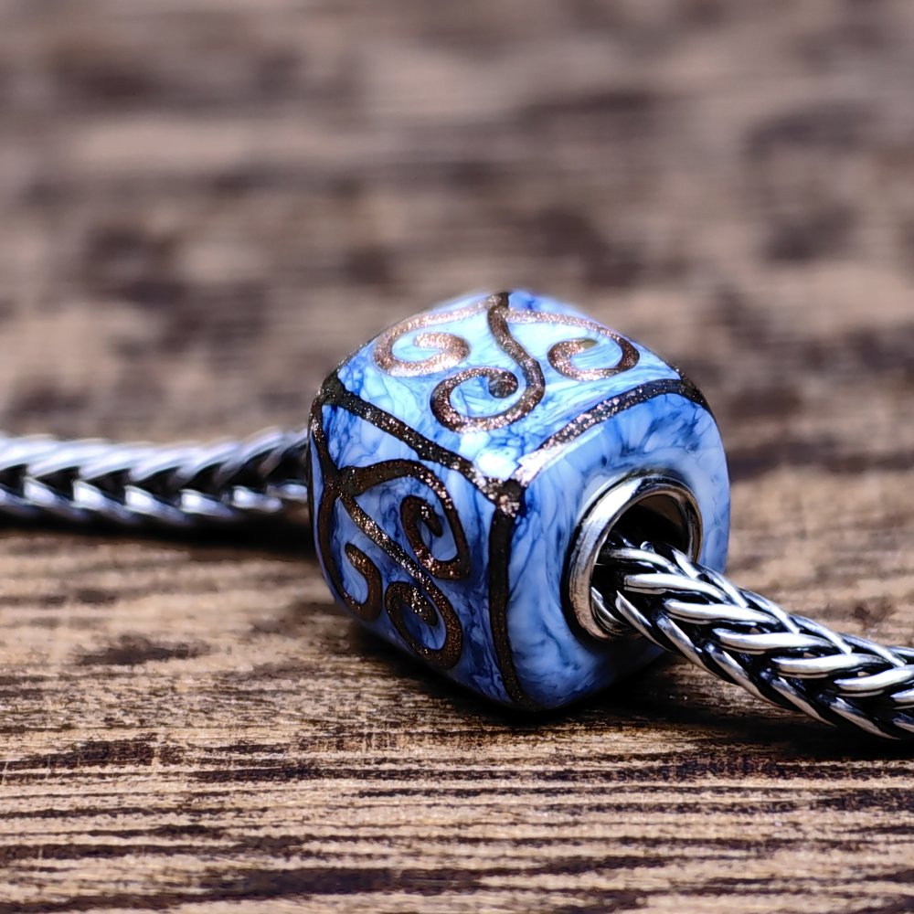 Frost Auspicious Pattern