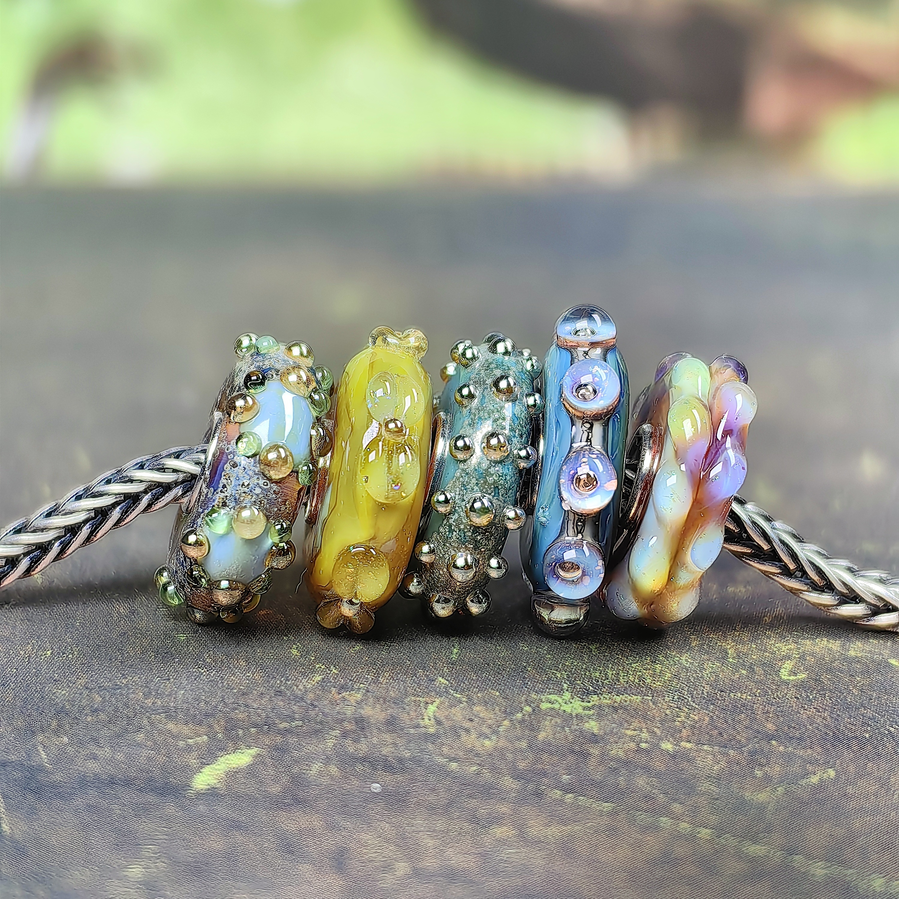 Disk beads