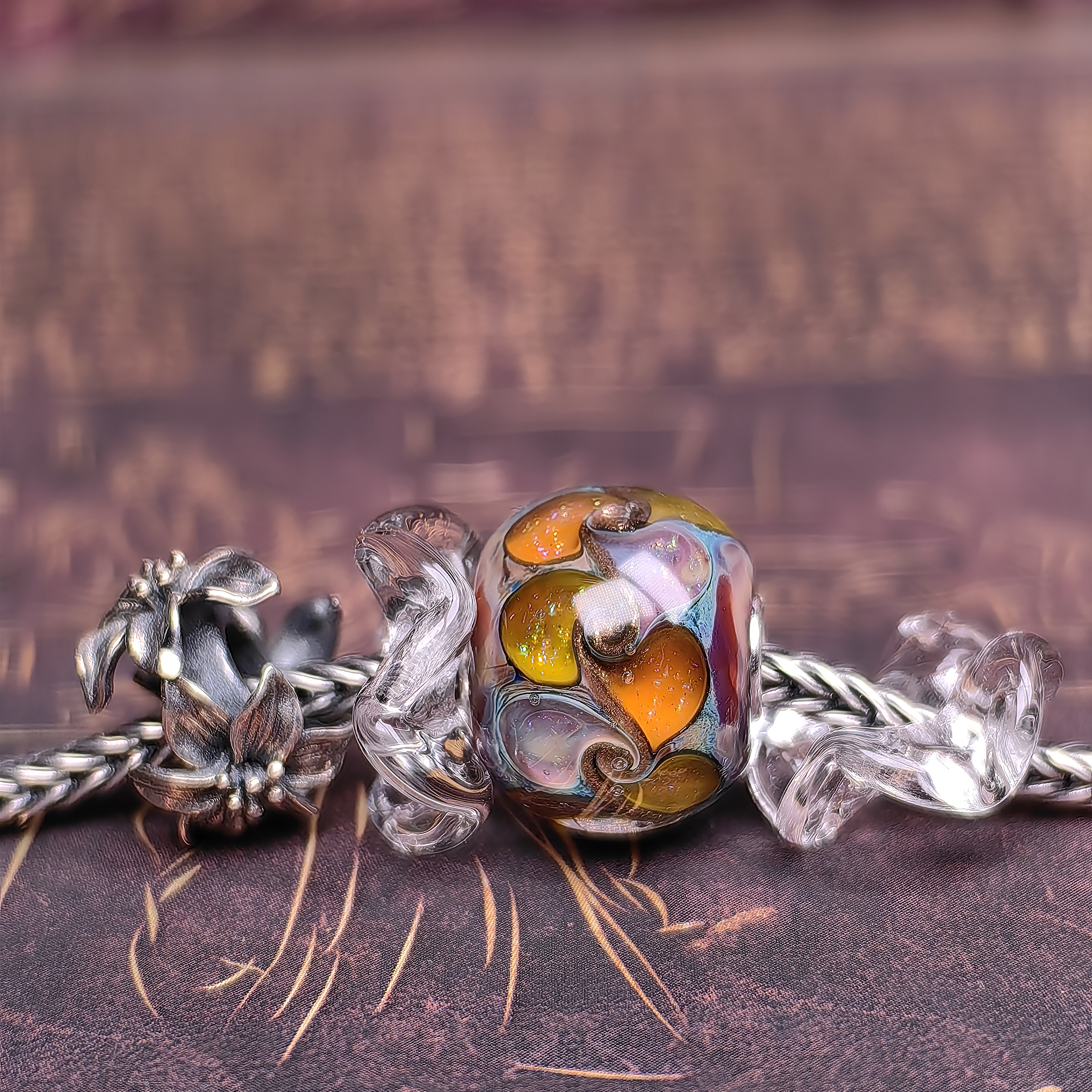 Mysterious Autumn Swilrs