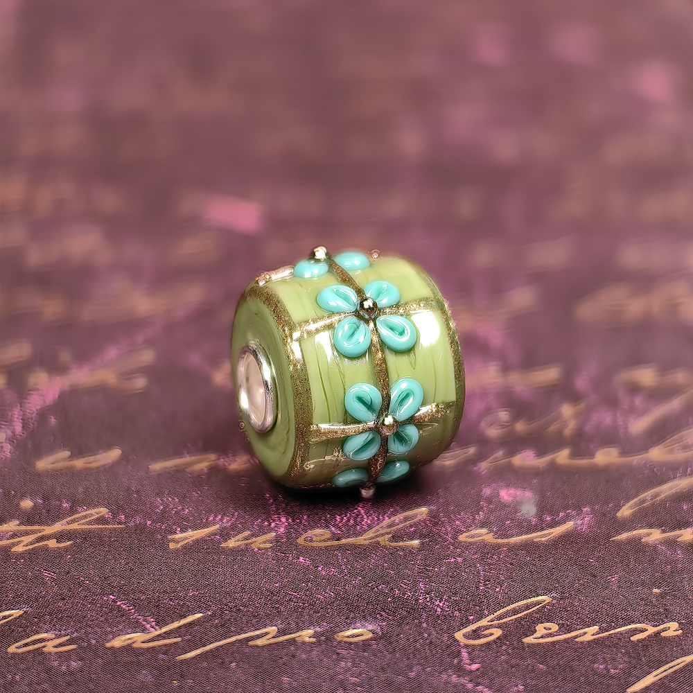 Green Gift Barrel