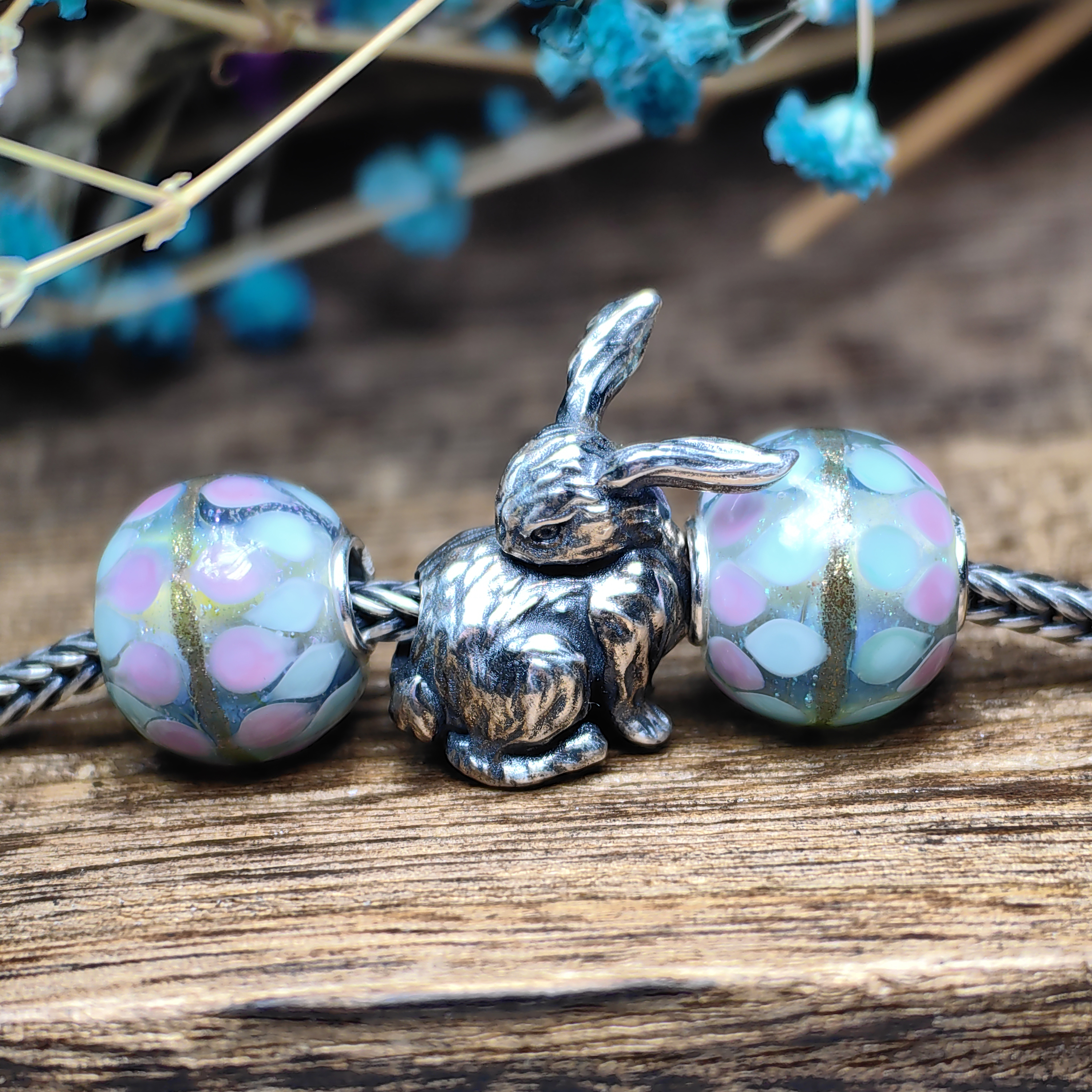The Moonlight Lotus Pond