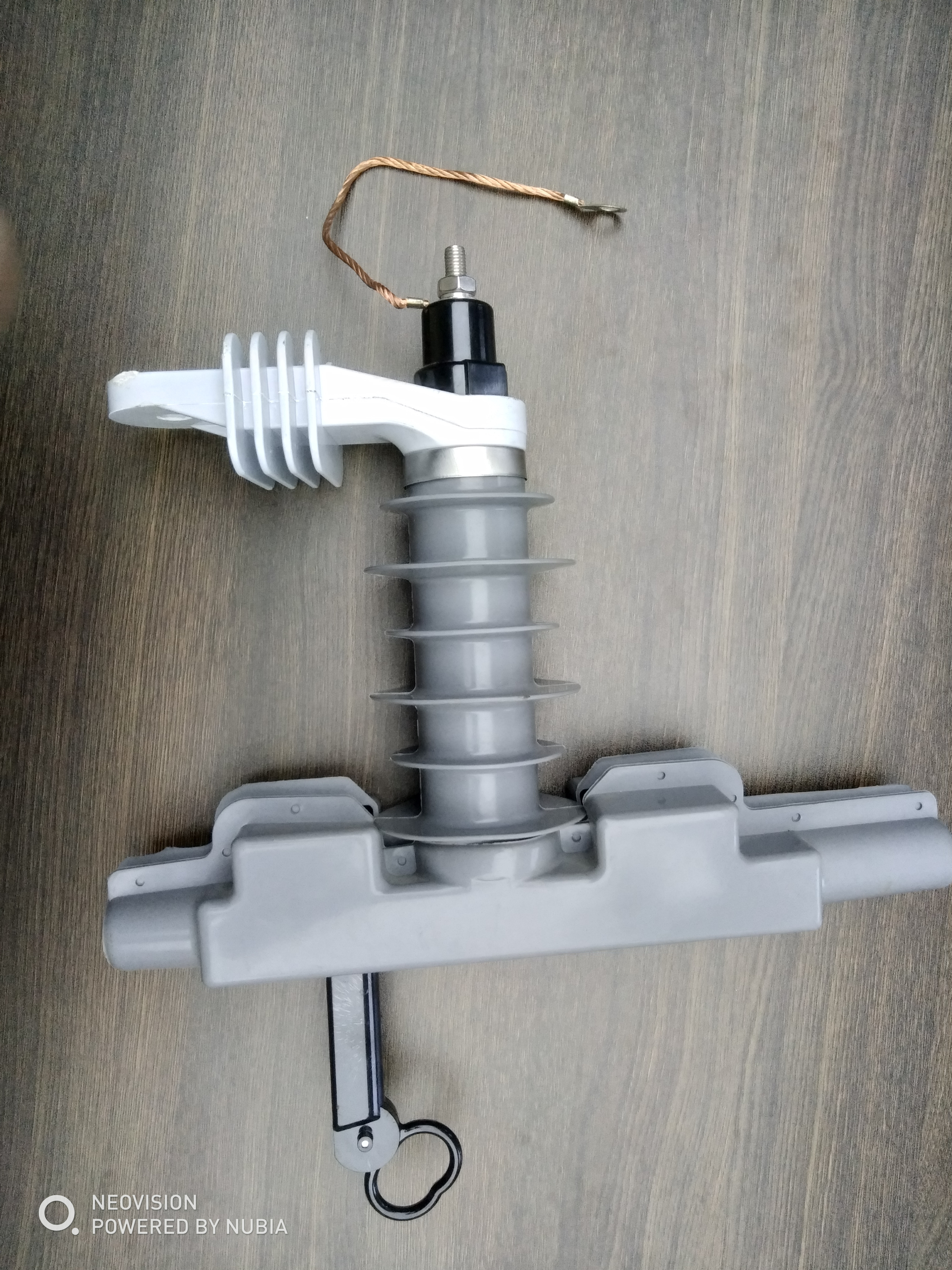Zinc oxide arrester