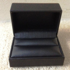 Wood Frame Double Ring Box