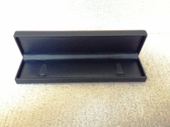 Wood Frame Bracelet Box