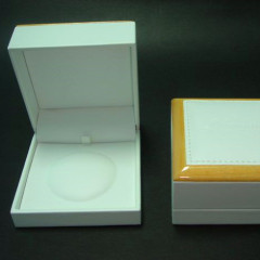 Wood Frame Bangle Box